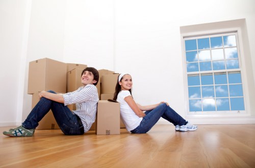 Storage boxes and furniture prepared for flexible flat removals in Blackfriars