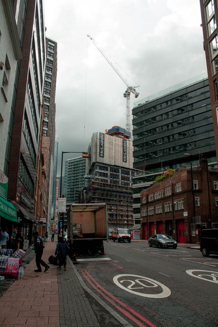 Blackfriars removals tips for Queen Victoria Street flats